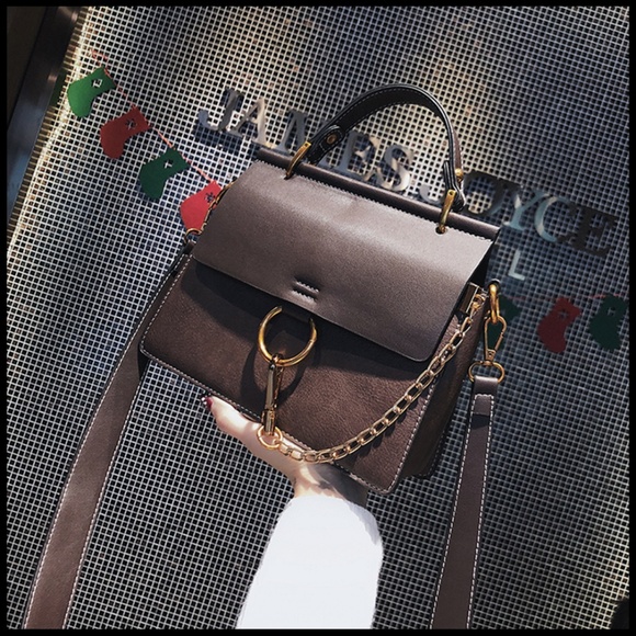 NEW ELLA O Ring Chain Buckle Crossbody - Picture 2 of 4